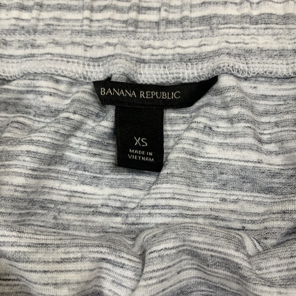 Banana Republic woman’s skirt - Picture 5 of 6